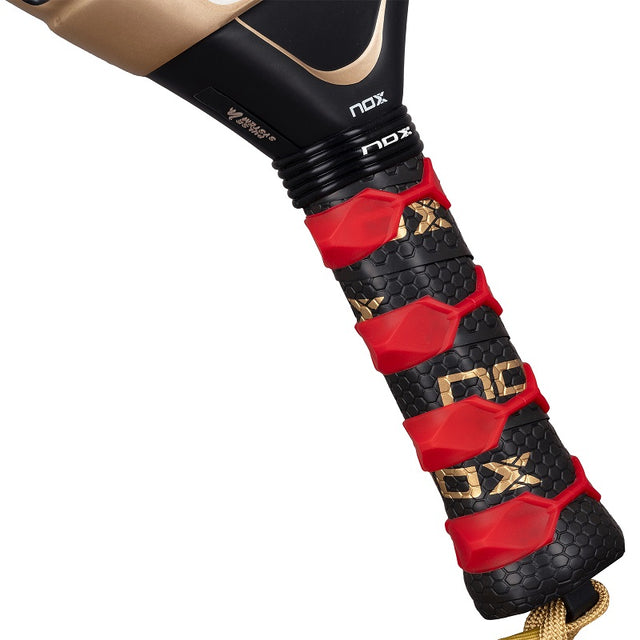 Pala Nox AT10 Genius 18K by Agustín Tapia 2026