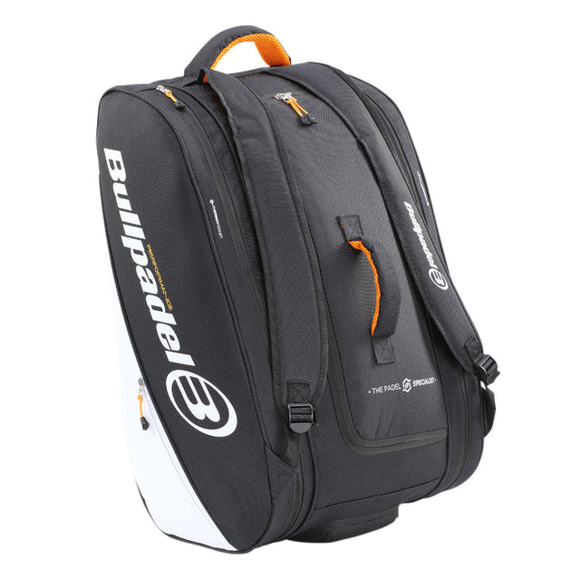 Paletero Bullpadel Performance 2025 Negro
